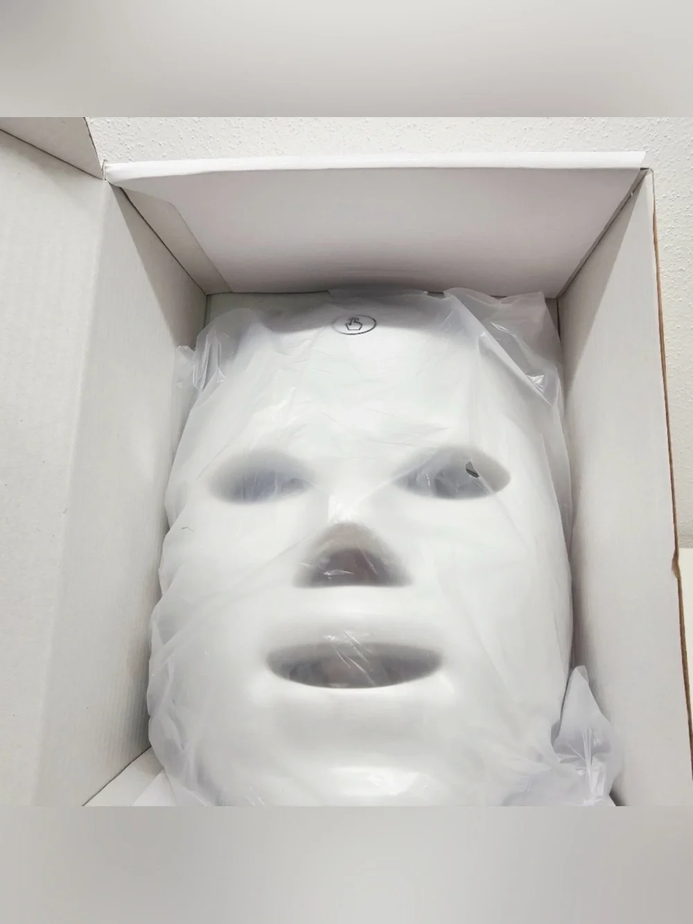 NEW Science And Technology Cosmetology White LED Facial Beauty Mask